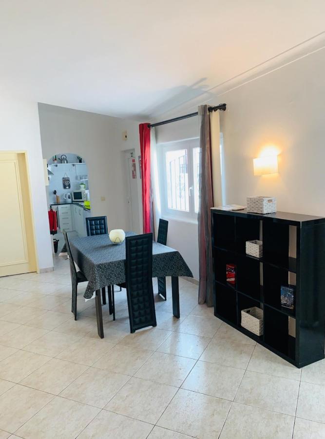 A Casinha - Pateo Aldeia Apartment อัลบูเฟรา ภายนอก รูปภาพ